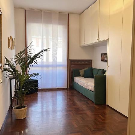 Emeraldway - Bellissimo Appartamento In Zona Sempione-Tre Torri Milano Ngoại thất bức ảnh