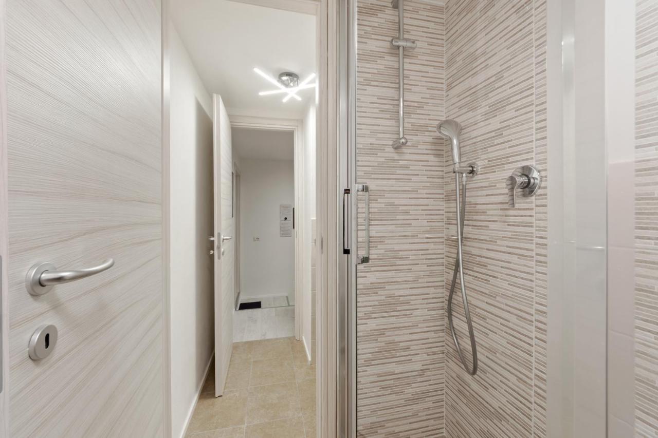 Emeraldway - Bellissimo Appartamento In Zona Sempione-Tre Torri Milano Ngoại thất bức ảnh