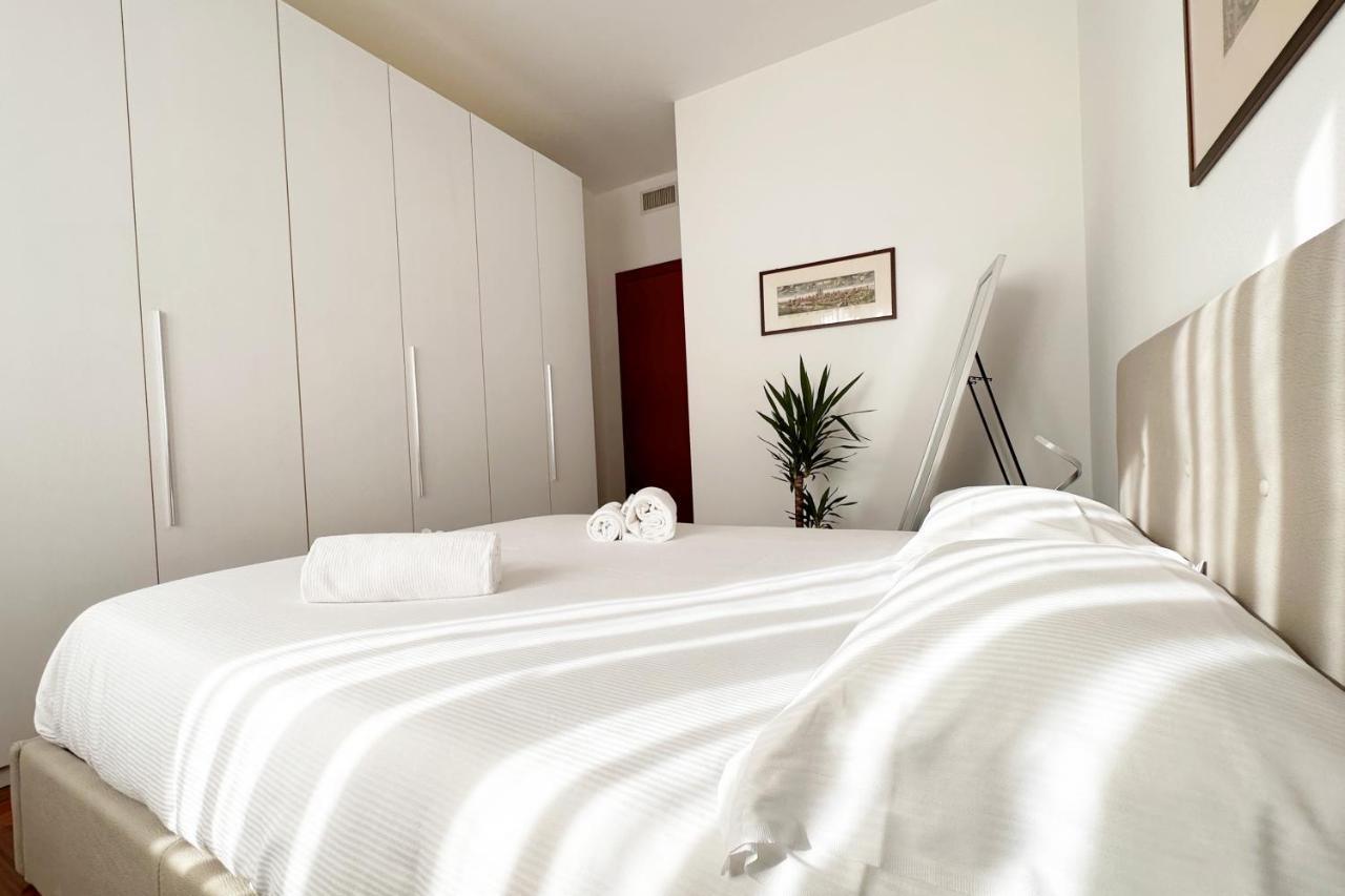 Emeraldway - Bellissimo Appartamento In Zona Sempione-Tre Torri Milano Ngoại thất bức ảnh